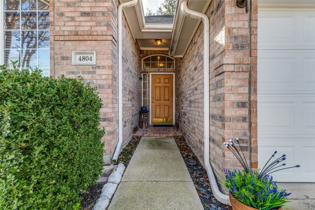 4804 Davy Crockett Trail, Fort Worth, TX 76137