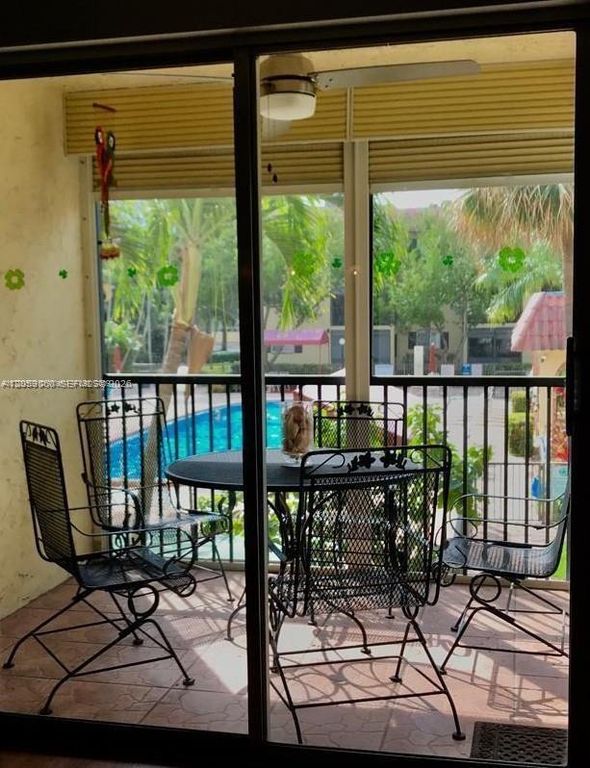 259 S Cypress Road 527, Pompano Beach, FL 33060
