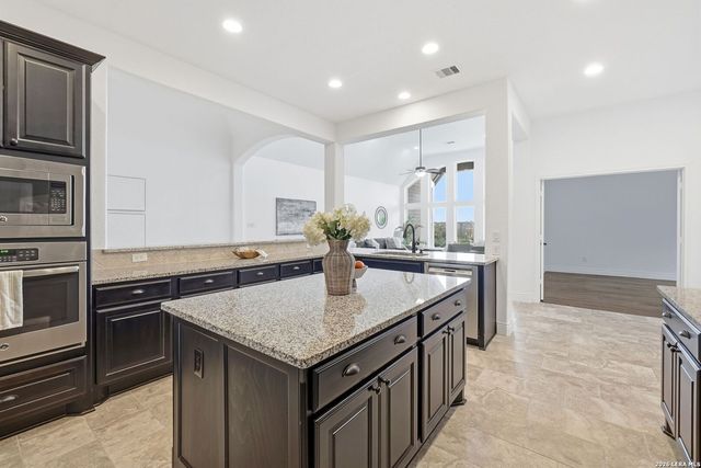 3061 Coral Sky, Seguin, TX 78155