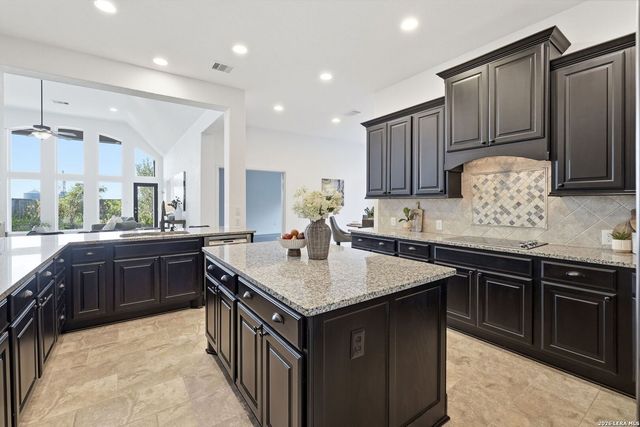 3061 Coral Sky, Seguin, TX 78155