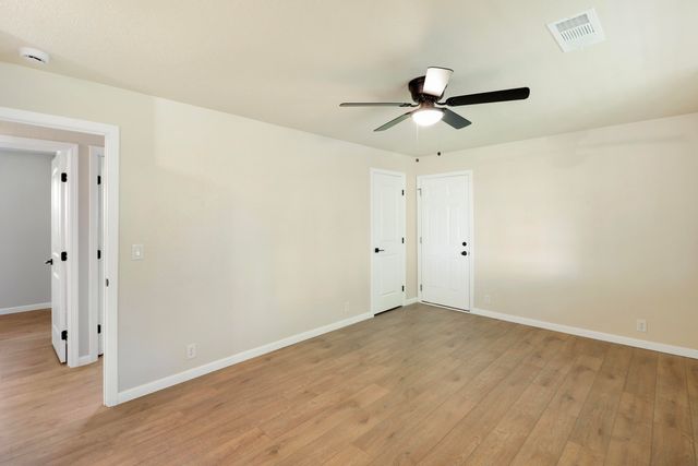 4750 Enchanted Way, Redding, CA 96001