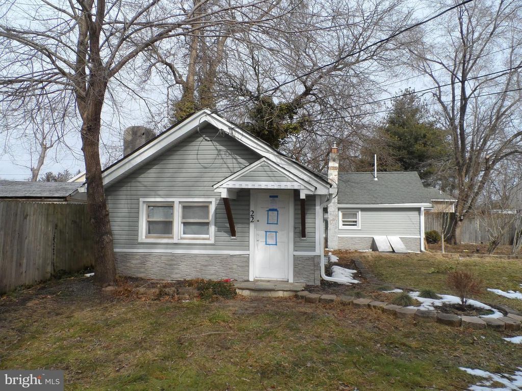 22 E TAYLOR AVE, Hamilton, NJ 08610