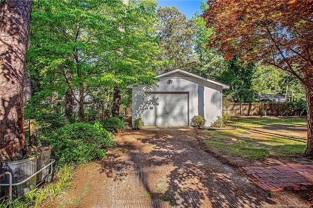 608 Greenland Drive, Fayetteville, NC 28305