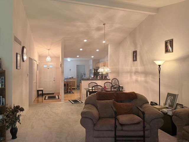 12215 Noonan Court, Utica, MI 48315