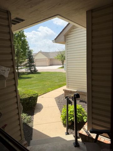 12215 Noonan Court, Utica, MI 48315