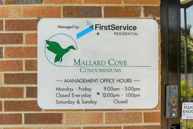 1207 S Old Wilke Road 303, Arlington Heights, IL 60005