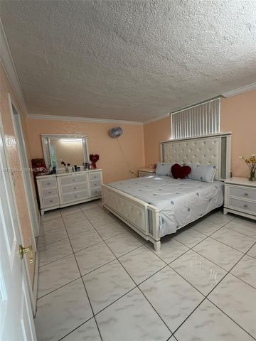 10090 NW 80th Court 1206, Hialeah Gardens, FL 33016