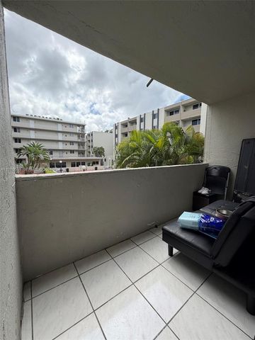 10090 NW 80th Court 1206, Hialeah Gardens, FL 33016