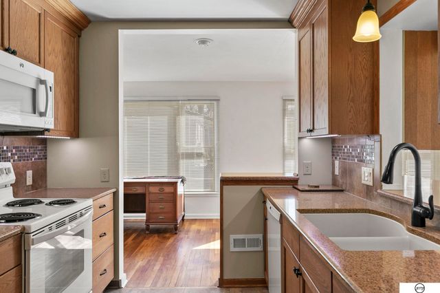 2905 S 41St Street, Lincoln, NE 68506