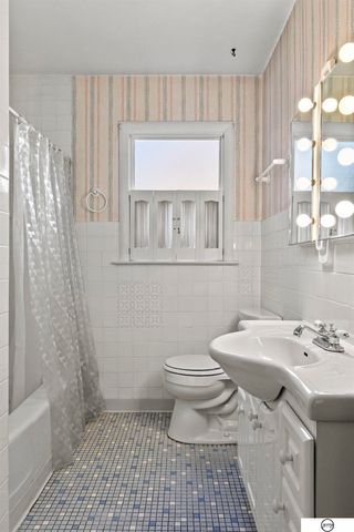 2905 S 41St Street, Lincoln, NE 68506