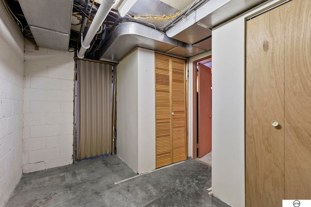 2905 S 41St Street, Lincoln, NE 68506