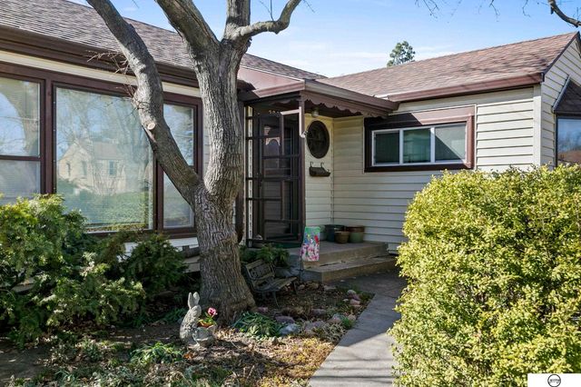 2905 S 41St Street, Lincoln, NE 68506