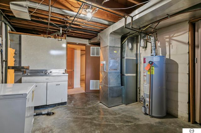 2905 S 41St Street, Lincoln, NE 68506