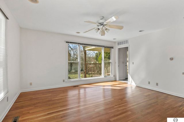 2905 S 41St Street, Lincoln, NE 68506