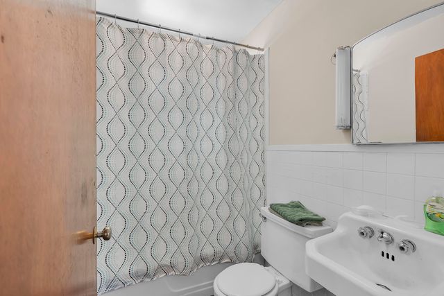 2467 Battleground Road, Cowpens, SC 29330