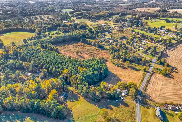 2467 Battleground Road, Cowpens, SC 29330