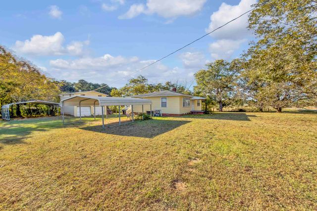 2467 Battleground Road, Cowpens, SC 29330