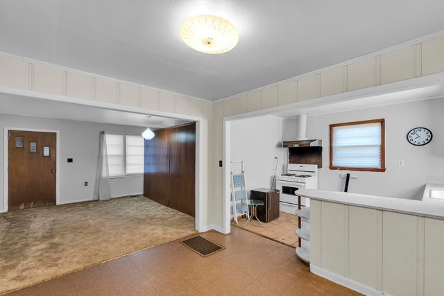 2467 Battleground Road, Cowpens, SC 29330