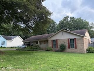 8527 Greenbrook Parkway, Southaven, MS 38671