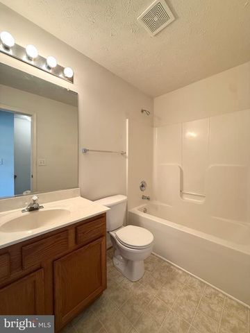 9906 WARWICK PL, Fredericksburg, VA 22408