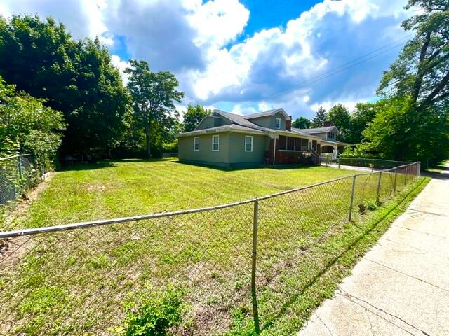 2216 Peck Street, Muskegon Heights City, MI 49444