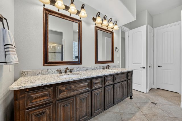 2213 Leonardo Court, Plano, TX 75025