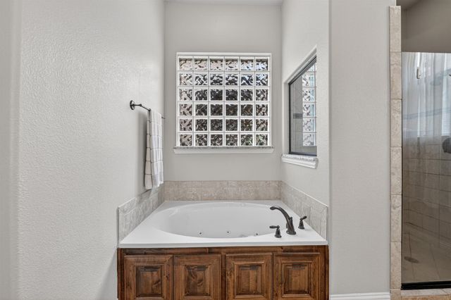 2213 Leonardo Court, Plano, TX 75025
