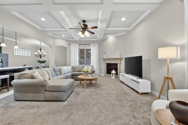 2213 Leonardo Court, Plano, TX 75025