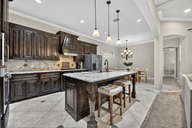 2213 Leonardo Court, Plano, TX 75025