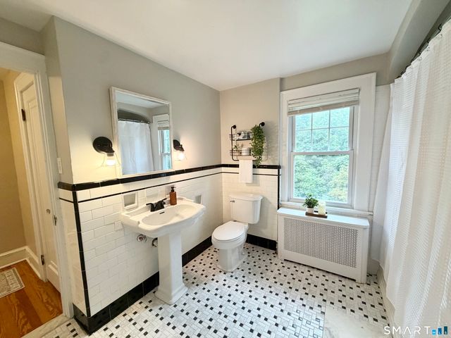 89 Shelton Avenue, Shelton, CT 06484