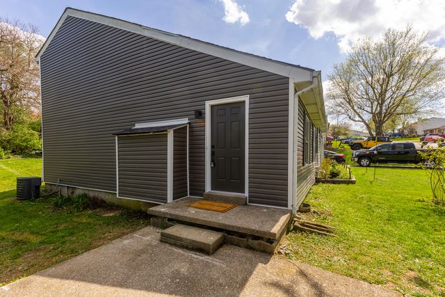 403 Country Club Drive, Winchester, KY 40391