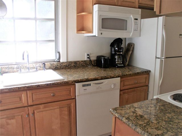 404 Viscaya Ave 404, Coral Gables, FL 33134