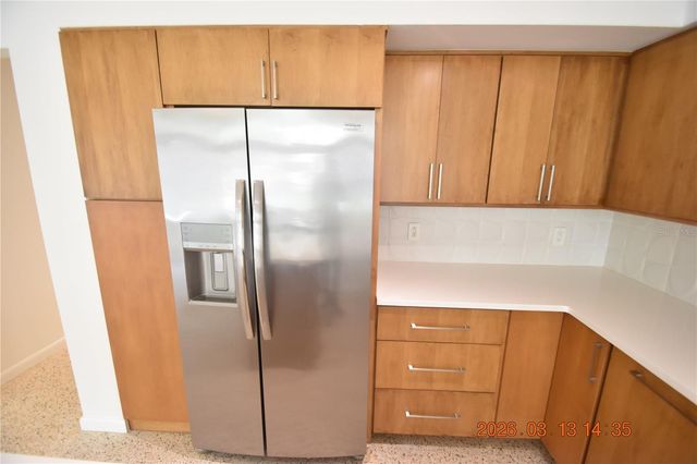 528 SUWANEE CIRCLE, Tampa, FL 33606