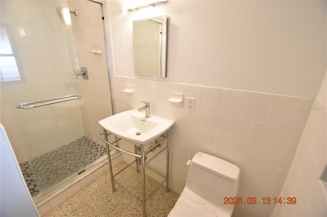 528 SUWANEE CIRCLE, Tampa, FL 33606