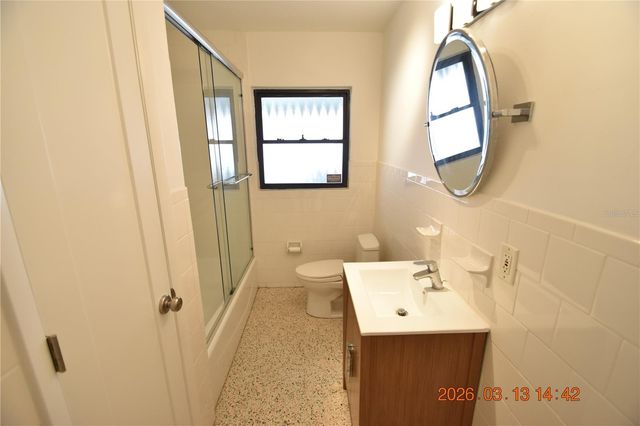 528 SUWANEE CIRCLE, Tampa, FL 33606