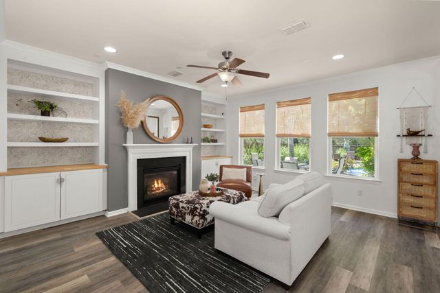 425 Cherrybark Oak Street, Summerville, SC 29486
