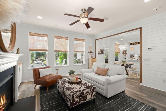 425 Cherrybark Oak Street, Summerville, SC 29486
