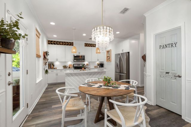 425 Cherrybark Oak Street, Summerville, SC 29486