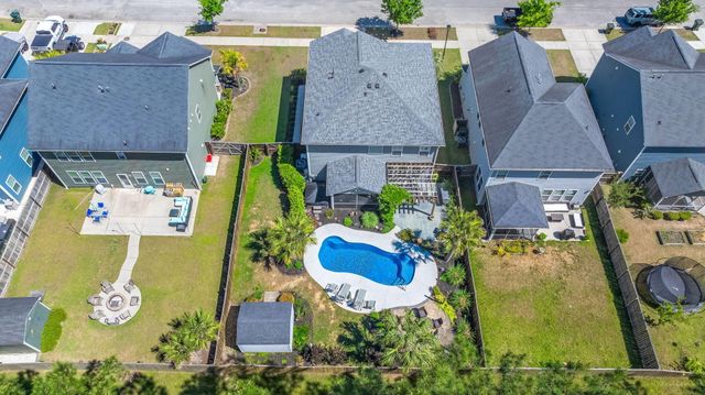 425 Cherrybark Oak Street, Summerville, SC 29486