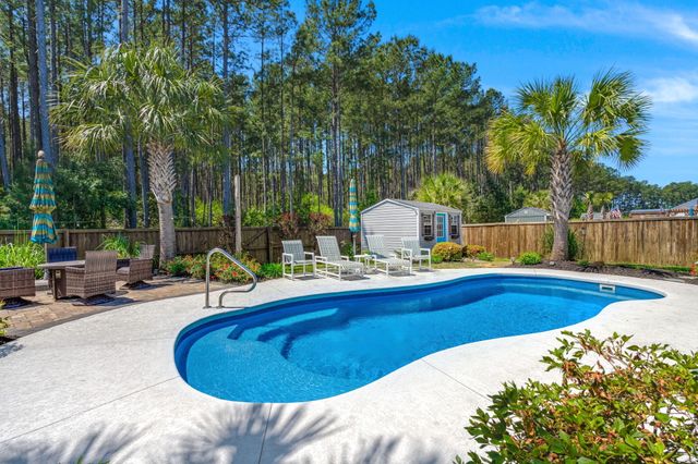 425 Cherrybark Oak Street, Summerville, SC 29486