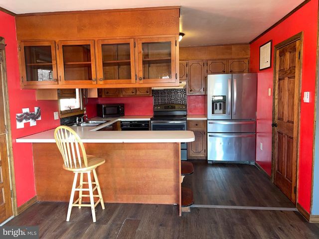 545 SUMMIT DR, Lewistown, PA 17044