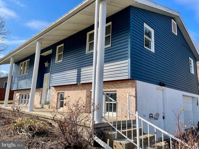545 SUMMIT DR, Lewistown, PA 17044