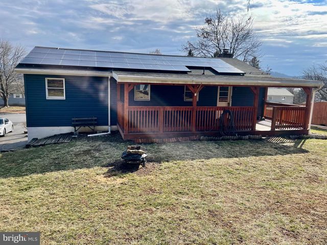 545 SUMMIT DR, Lewistown, PA 17044