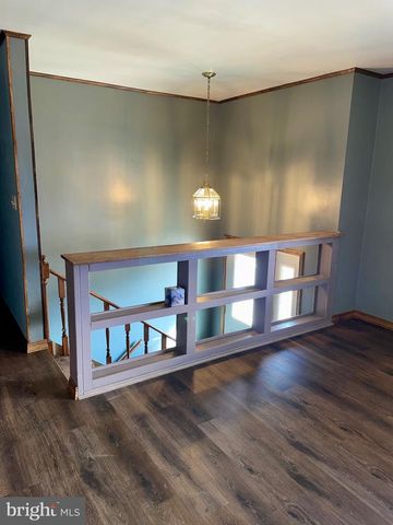 545 SUMMIT DR, Lewistown, PA 17044