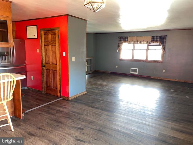 545 SUMMIT DR, Lewistown, PA 17044