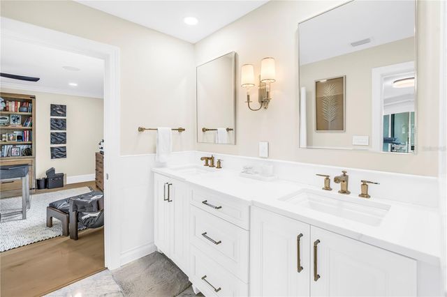4931 61ST AVENUE S, St Petersburg, FL 33715