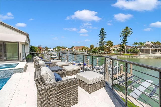 4931 61ST AVENUE S, St Petersburg, FL 33715