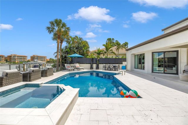 4931 61ST AVENUE S, St Petersburg, FL 33715