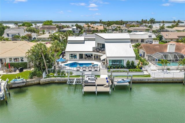 4931 61ST AVENUE S, St Petersburg, FL 33715