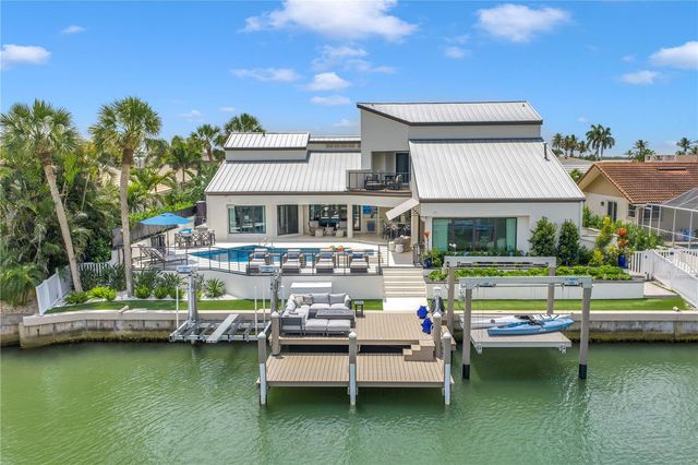 4931 61ST AVENUE S, St Petersburg, FL 33715